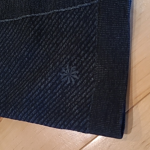 NWT Athleta Caliber Tank - Picture 6 of 10